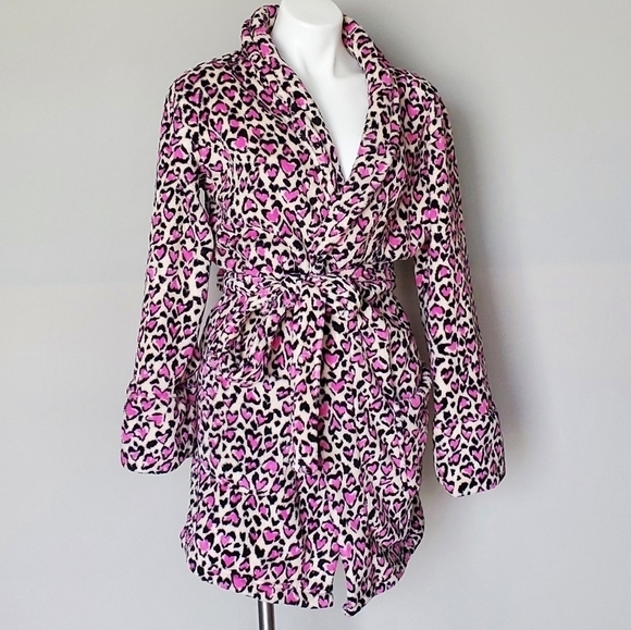 Victoria’s Secret Plush Leopard Heart Robe S/XS - Picture 7 of 7